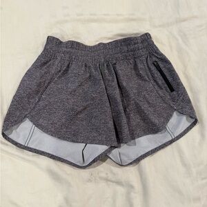 Lululemon tracker 4 inch shorts